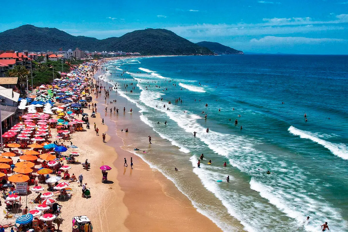 Praia dos Ingleses, localizado em Florianópolis