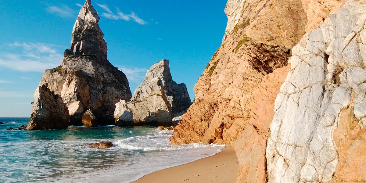 Praia da Ursa, atração para visitar em Lisboa