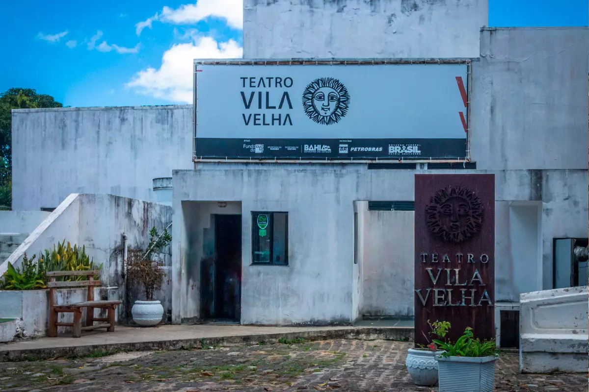 Entrada do Teatro Vila Velha no Passeio Público, Salvador