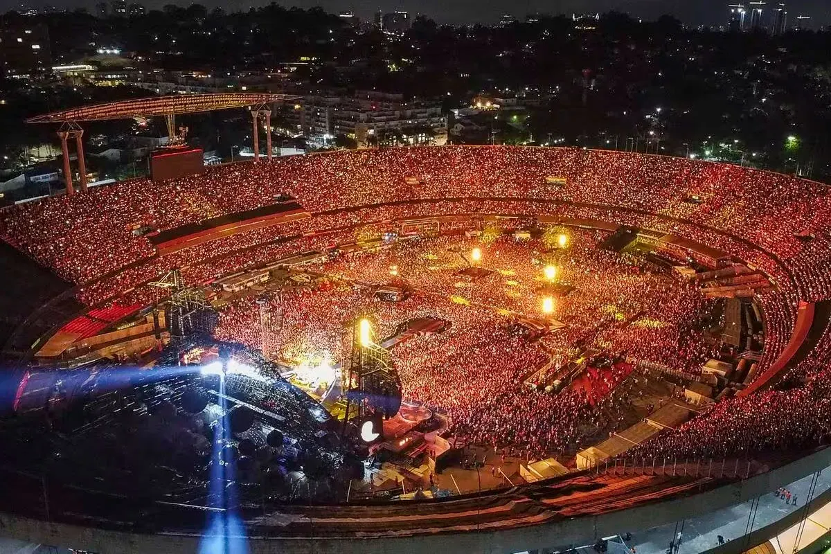 Vista aérea do Estádio do Morumbi em dia de show
